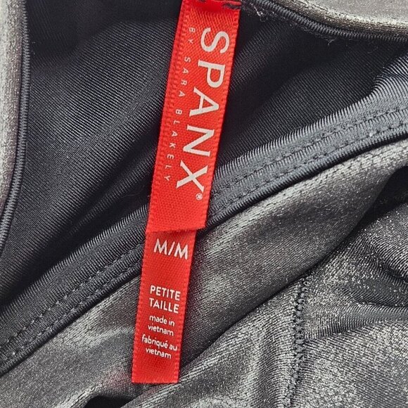 Spanx Ready To Wow Faux Leather Leggings Black Women’s Size M Short High Rise - Picture 4 of 12